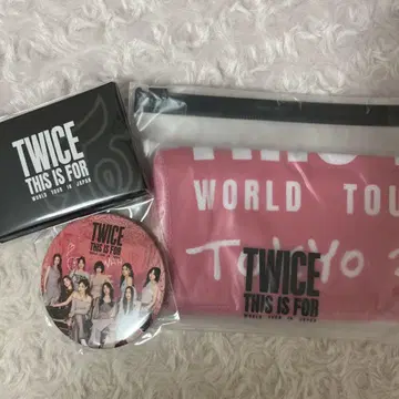 TWICE 업그레이드 혜택 트레이딩 카드 타월 캔뱃지