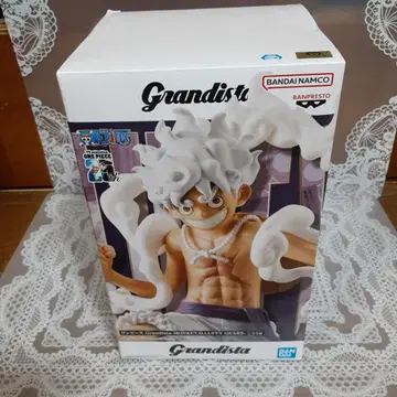Grandista 몽키 D 루피 피규어