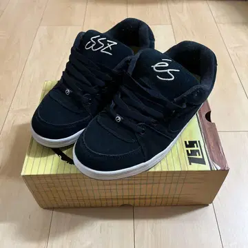 es x ssz 스케이트 보드화 / us9 / 27cm