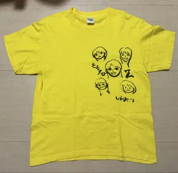 귀한 M 사이즈 모모이로 클로버Z 타마이 시오리 시오링 티셔츠