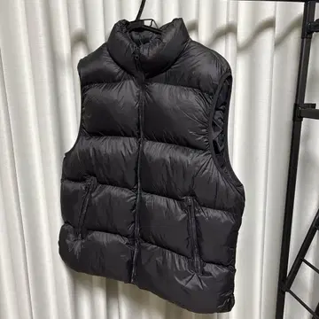 Zara 블랙 퀼팅 베스트