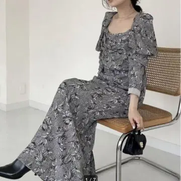 snidel 드레이프 타이트 레이온 프린트 긴팔 원피스
