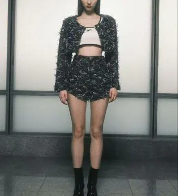 새상품급 Melt the lady 크롭 트위드 셋업