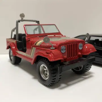 레어! 1/24 미국차 미니카 지프 랭글러 CJ-7 골든호크