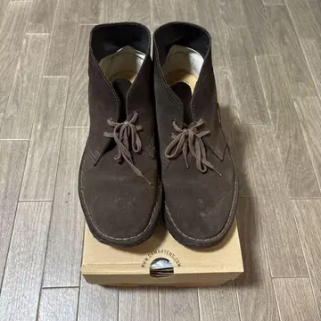 Clarks Desert Boot 가죽 브라운