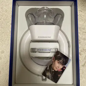 ZB1 제베원 응원봉 트레이딩 카드 포함