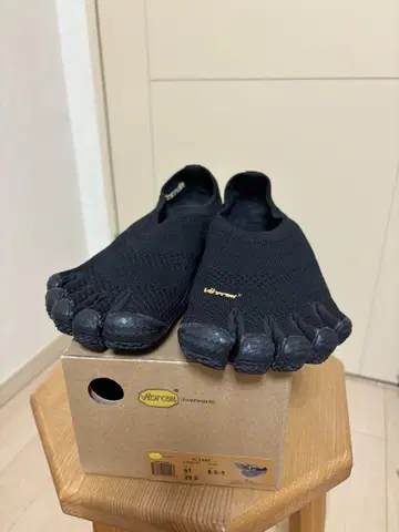 Vibram 파이브 핑거스 EL-X KNIT 블랙 41 상자