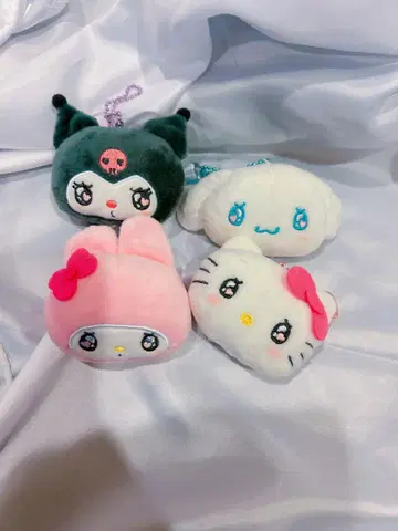 산리오 캐릭터즈 가챠가챠 가챠폰 나르샤테 피피 4세트