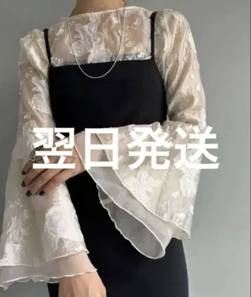 SHENERY(시너리) [착용만으로도 멋진] 벨 슬리브 2WAY 블라우스