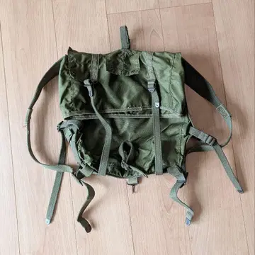 밀리터리 백팩 올리브 그린
