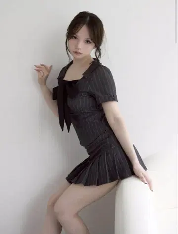 andmary Robin ribbon set up 그레이 S