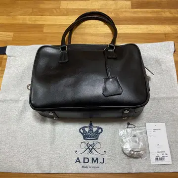 ADMJ 블랙 가죽 토트백