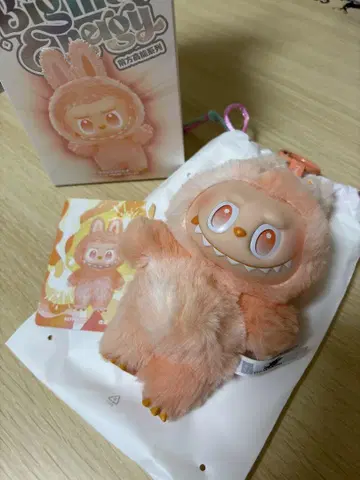정품 popmart LABUBU 미사용 에너지
