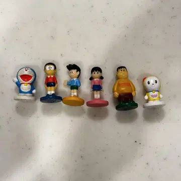 도라에몽 미니어처 인형 시계 부품