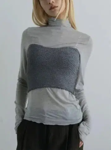 anuke Bright Knit Baretop 뷔스티에