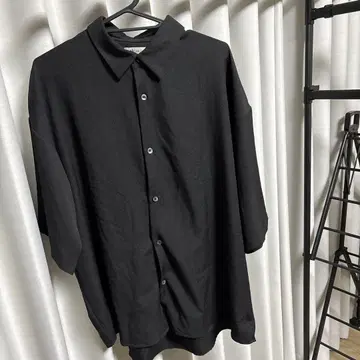 tk 반팔 셔츠 블랙 L 사이즈