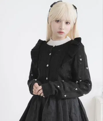 비쥬 버튼 프릴 가디건