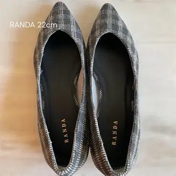 RANDA 체크 무늬 스틸레토 22cm