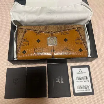 [ 새상품급 ] MCM 장지갑 브라운 가죽