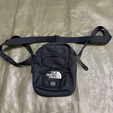 THE NORTH FACE 블랙 사코슈