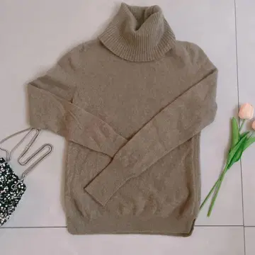 유니클로 UNIQLO 캐시미어 스웨터 상의 니트
