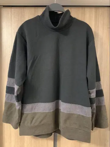 curly&co. Nyhavn Mock Sweater