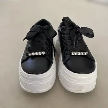 evelyn 비쥬 라인 스니커즈