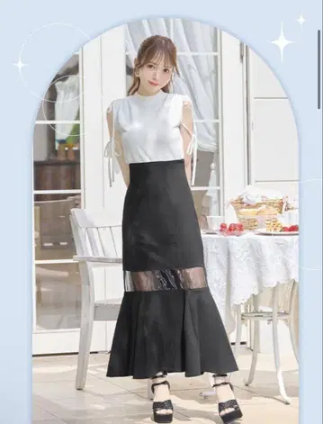 미셸 마카롱 어른의 슬림 레그 시스루 스커트