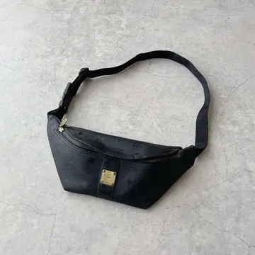 MCM 바디백 블랙 힙색 I3050