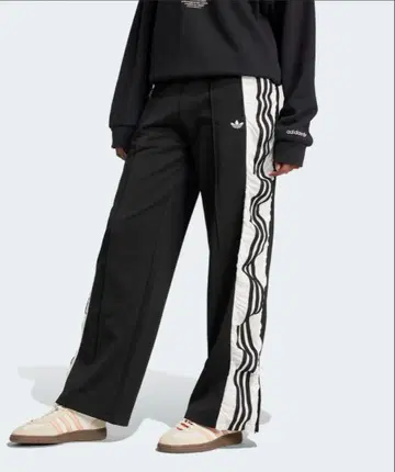 아디다스 오리지널스 R3CD 트랙 팬츠 adidas 프릴 팬츠