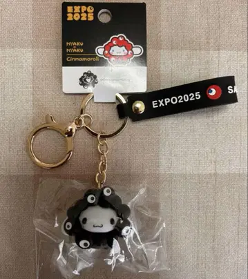 간사이 오사카 만박 시나모롤 블랙 미야쿠미야쿠 산리오 입체 마스코트 키링