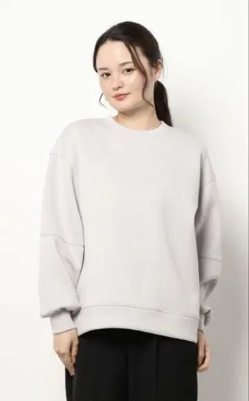 새상품급 알아바일 allureville 종이상자 풀오버