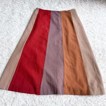 시빌라 울 100% A라인 플레어 스커트 M