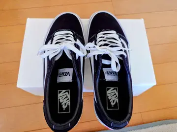 VANS 블랙 스니커즈