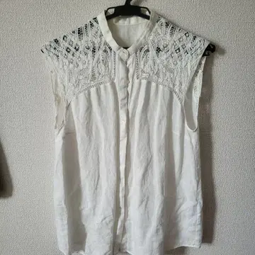 린넨 화이트 레이스 슬리브리스 셔츠
