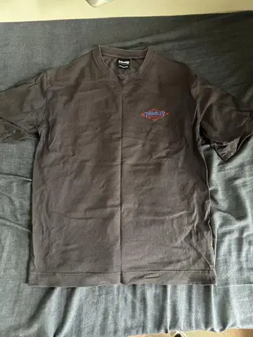 THRASHER 티셔츠 그레이