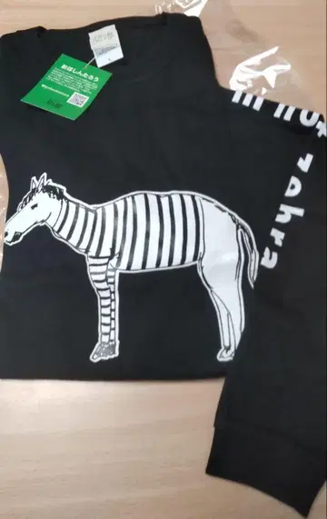 오호신타로 L 블랙 롱T 긴팔 붓집 빌레반