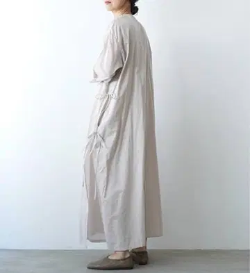 nui mond 몽트 랩 원피스 에크루