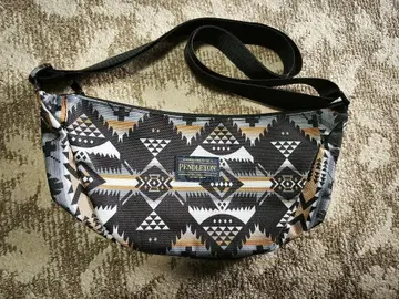 새상품 PENDLETON 기하학 패턴 숄더백 사코슈