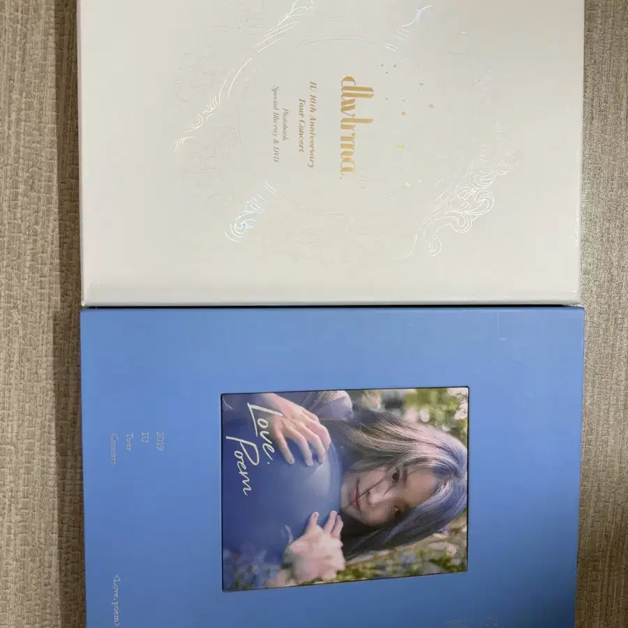 IU 10周年 Love Poem Golden Hour DVD ブルーレイ IU | 아이유 Iu 10th anniversary Blu-ray, Love poem Blu-ray