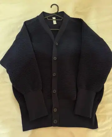 [레어] CFCL 네이비 리브 가디건 사이즈 3