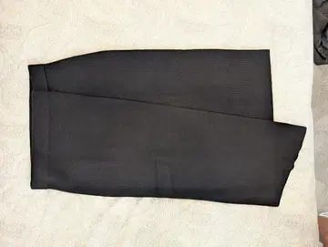 블랙 랩 스타일 타이트 스커트