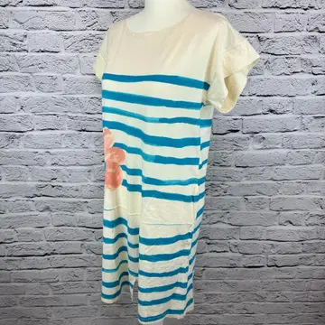 츠모리 치사토 튜닉 화이트 x 스카이블루 사이즈 M 000379