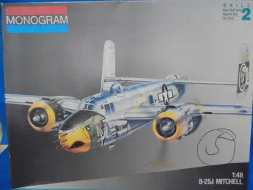 MONOGRAM B-25J MITCHELL 1:48