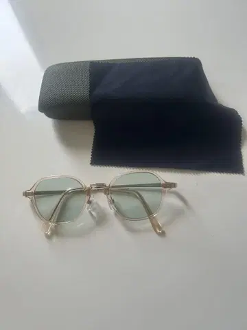 컬러 안경 그린 25% 프레임 클리어 골드