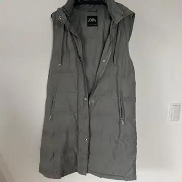 ZARA 그레이 다운 베스트 XS