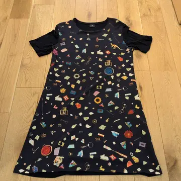 가격 인하! Pearl Smith 네이비 반팔 무릎 기장 원피스