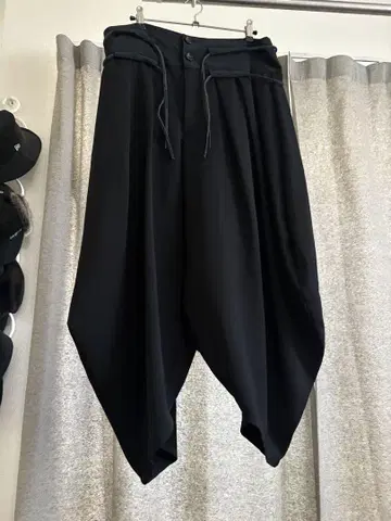 ROGGYKEI 새틴 제로 팬츠