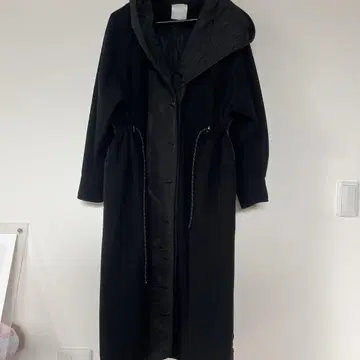 FOSI. 후드 부착 퀼팅 롱 코트
