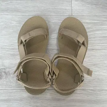 teva 베이지 스포츠 샌들